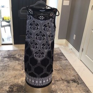 Allison Bailey tatto ink dress size 14 black/white packable and comfortable